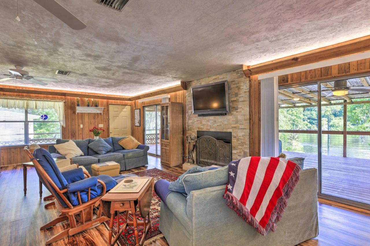 Charming Abode With Dock On The Suwannee River Bell Екстер'єр фото