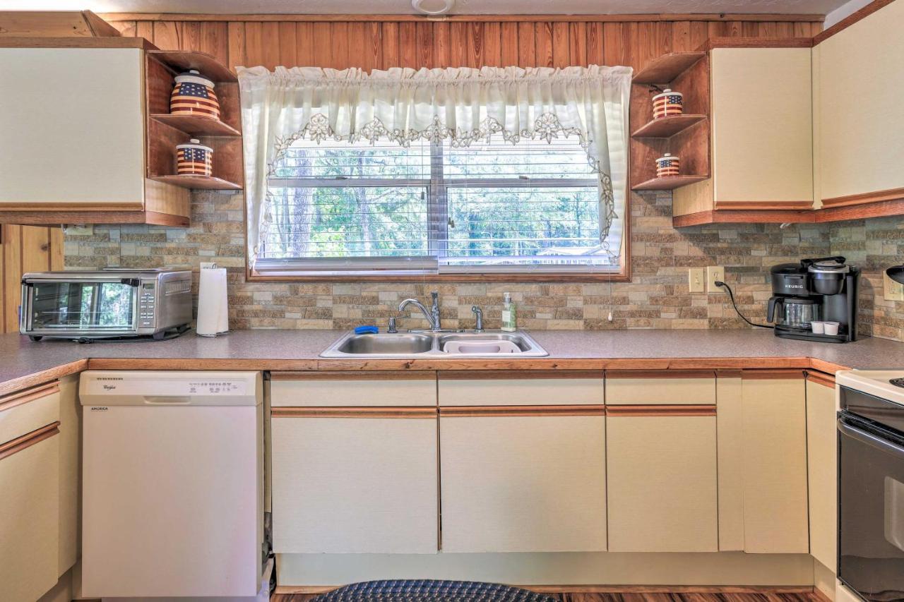 Charming Abode With Dock On The Suwannee River Bell Екстер'єр фото