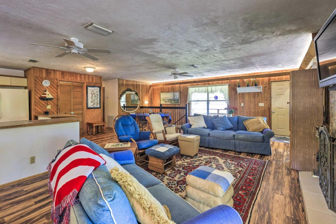 Charming Abode With Dock On The Suwannee River Bell Екстер'єр фото